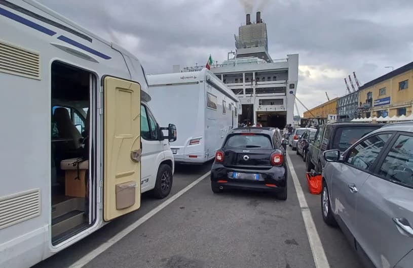 Roma → Puerto de Civitavecchia / Traslado al ferry - foto 1