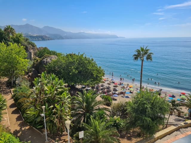 Málaga → Nerja / Acantilados y cuevas prehistóricas - foto 3